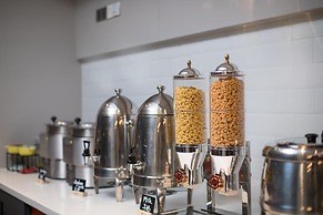 Holiday Inn Express Beijing Shijingshan Lakeview by IHG