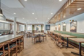 Fairfield Inn & Suites by Marriott Whitewater