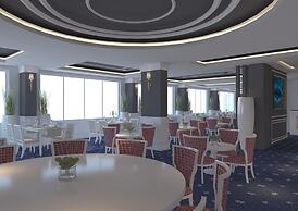 The City Walls Suit Hotel