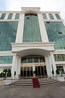 The City Walls Suit Hotel