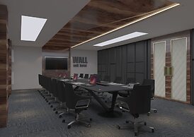 The City Walls Suit Hotel