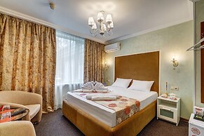 Hotel Randevu Yugo-Zapadnaya