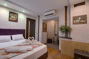 Hotel Randevu Pionerskaya