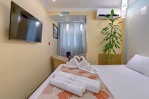 Hotel Randevu Pionerskaya