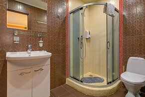 Hotel Randevu Pionerskaya