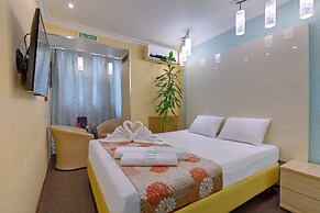 Hotel Randevu Pionerskaya