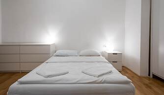 Lie On Me Lazy Simon