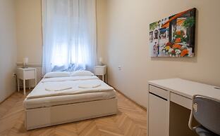 Lie On Me Lazy Simon