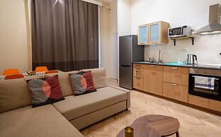 Lie On Me Lazy Simon