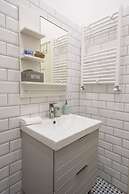 Lie On Me Lazy Simon