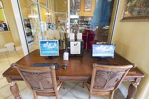 Sunny Retreat by VillaDirect