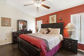 Sunny Retreat by VillaDirect