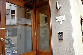 Hostel Menorca - Albergue Juvenil