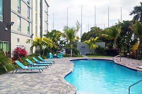 Home2 Suites by Hilton West Palm Beach Airport, FL