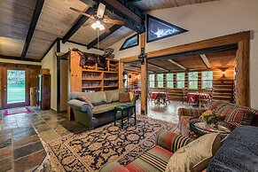 The Davies Family Inn