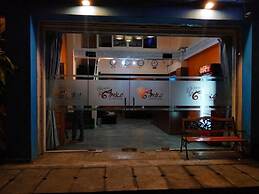 Amico Del Myanmar - Hostel