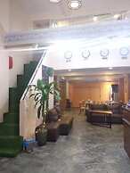 Amico Del Myanmar - Hostel