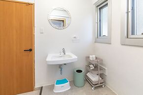 Shirahama White Beach House