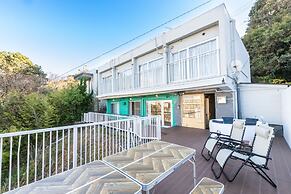 Shirahama White Beach House