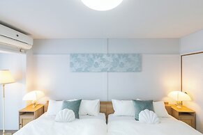 Shirahama White Beach House