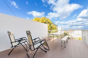 Shirahama White Beach House