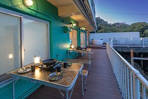 Shirahama White Beach House