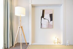 Shirahama White Beach House