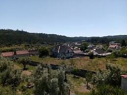 Apartment With 2 Bedrooms in Urqueira, With Wonderful Mountain View, P