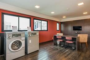 Ad404 Stylish Apartment in the Best Part of Itaim