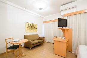 Tu705 Varanda e Muito Conforto na Al Lorena!