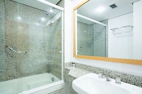 Tu705 Varanda e Muito Conforto na Al Lorena!