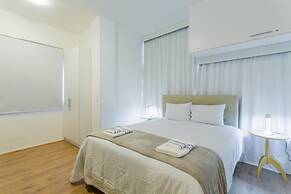 Es402 At the Historic Modernist Esther Builing