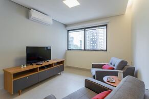 Lr810 Renovado, no Buzz dos Jardins, com Squash!