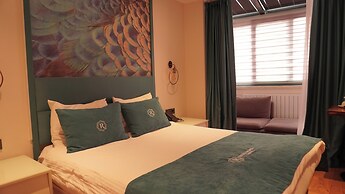 Royal Galata Hotel
