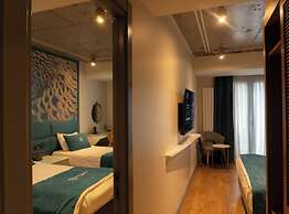 Royal Galata Hotel