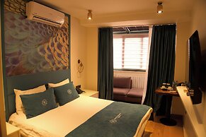 Royal Galata Hotel