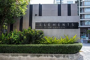 Locals Bangna Elements Srinakarin