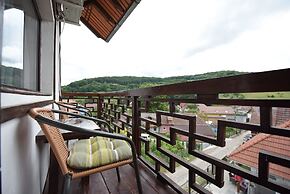Casa Lily-Japanese Retreat
