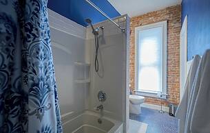 Hatch House Bed & Breakfast