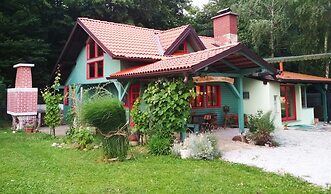 Fairytale Wooden House near Ljubljana