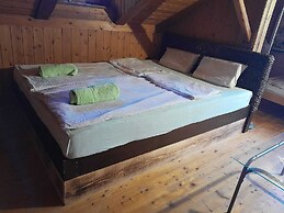 Fairytale Wooden House near Ljubljana