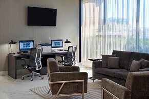 Element Toronto Airport