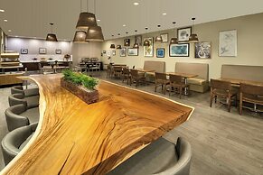 Element Toronto Airport