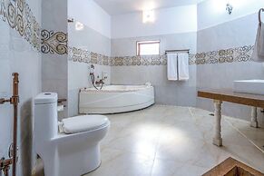 Hotel Chandrawati Palace