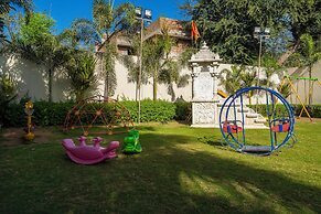 Hotel Chandrawati Palace