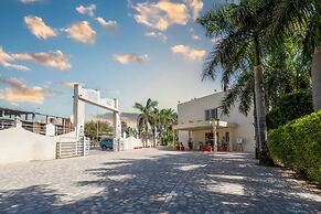 Hotel Chandrawati Palace