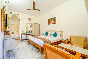 Hotel Chandrawati Palace