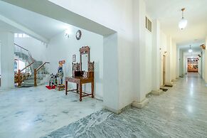 Hotel Chandrawati Palace