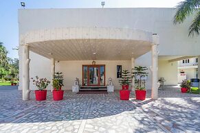 Hotel Chandrawati Palace