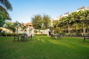 Hotel Chandrawati Palace